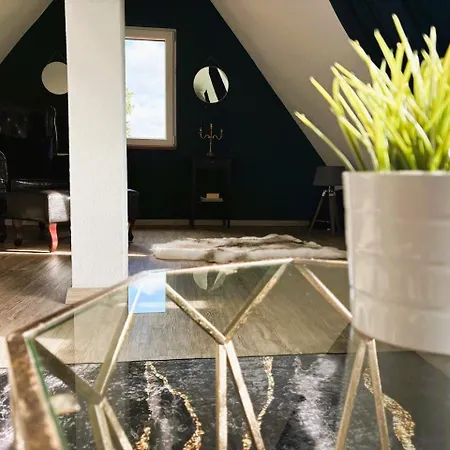Tiny-house No.3 *